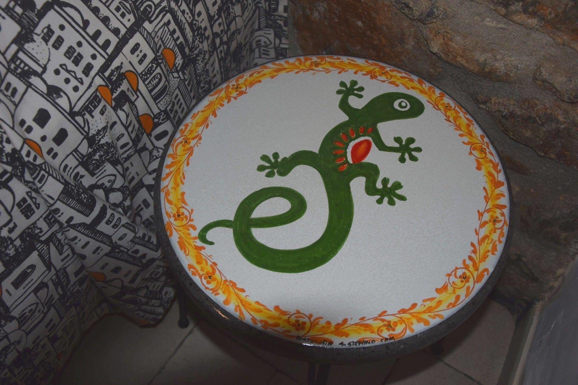 La Casa Del Geko Bed & Breakfast Чефалу Екстериор снимка