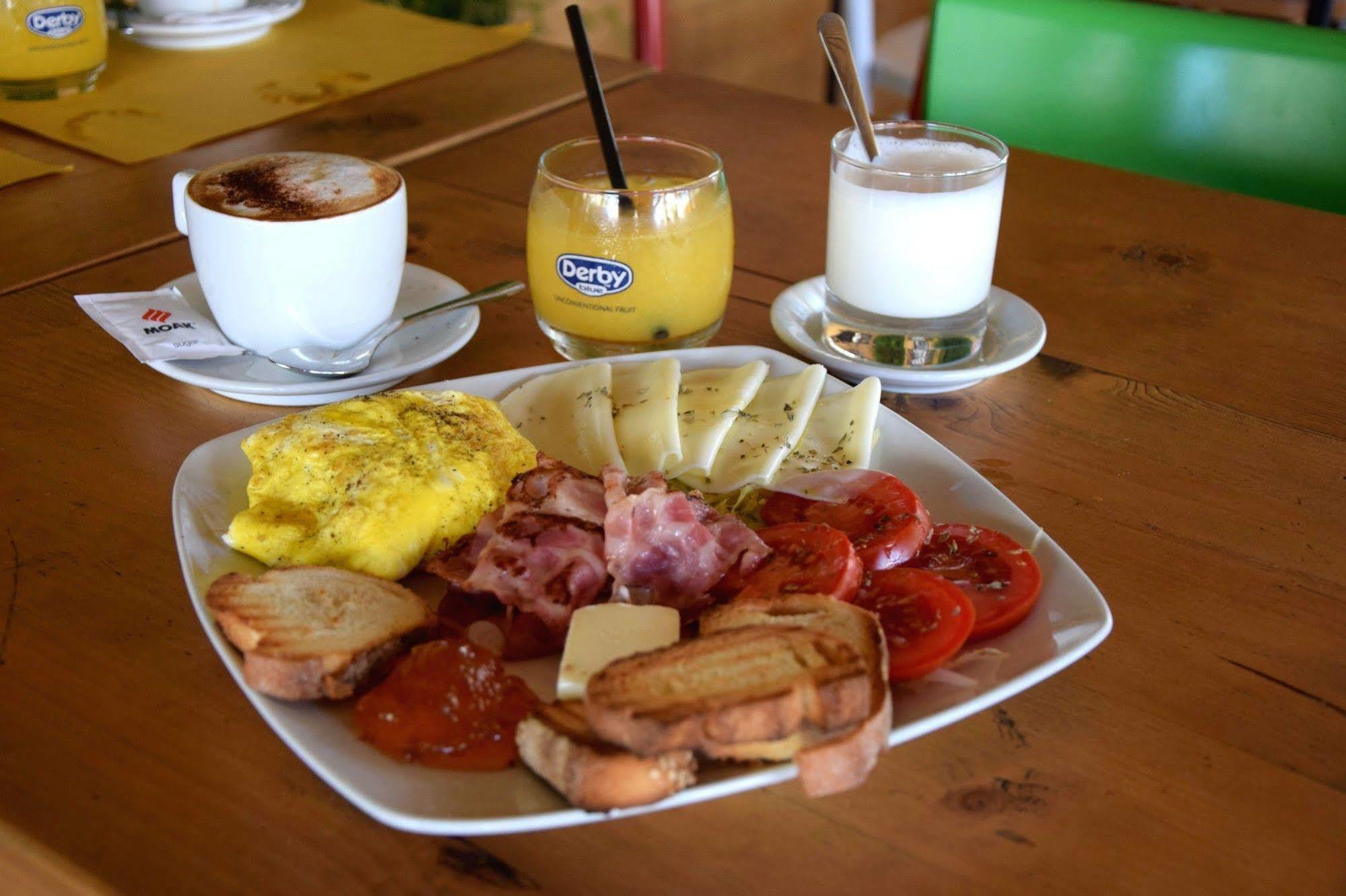 La Casa Del Geko Bed & Breakfast Чефалу Екстериор снимка